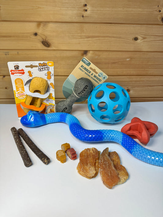 Mega Fiver Friday - Enrichment Toy + Treats Lucky Dip